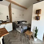 Apartman Dans - Jardin Privatif . La Seyne-sur-Mer