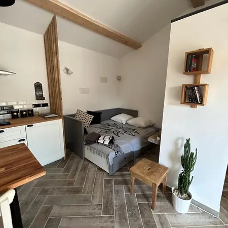 Apartment Dans - Jardin Privatif . La Seyne-sur-Mer